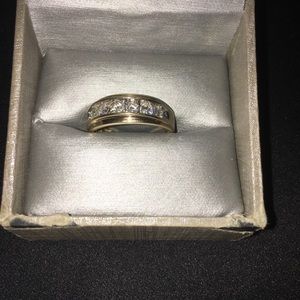 Men’s 10KT Gold Diamond Ring